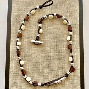 NWT! UNO de 50 Unisex Necklace"Esbozo" COL1195.